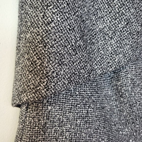 NEW Cue sleeveless top women's size 6 grey BNWT $189 tweed textured blouse zip - Picture 5 of 12